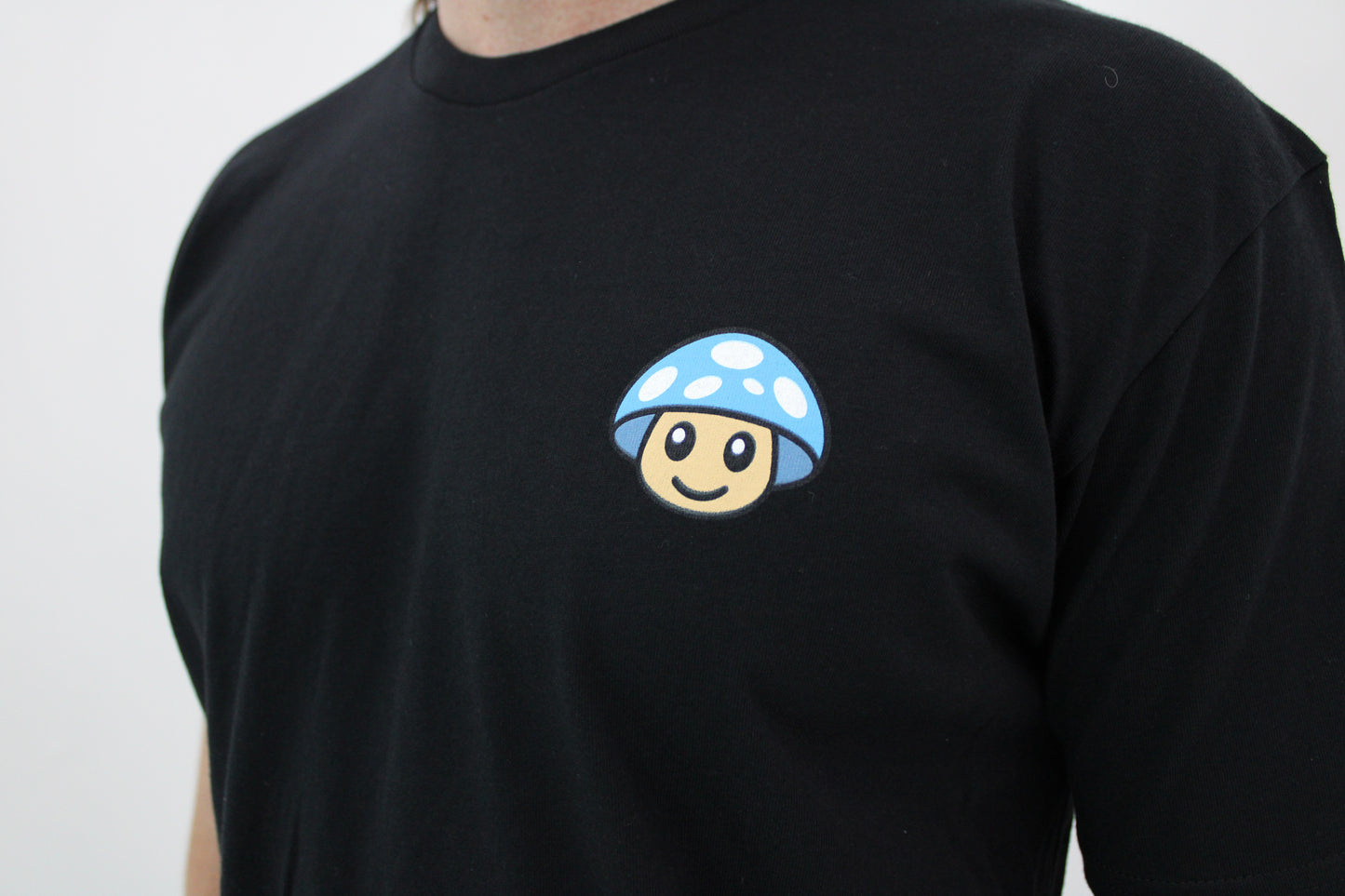 Myscelf Organic Cotton Heavyweight Black T-Shirt / Blue Mushroom